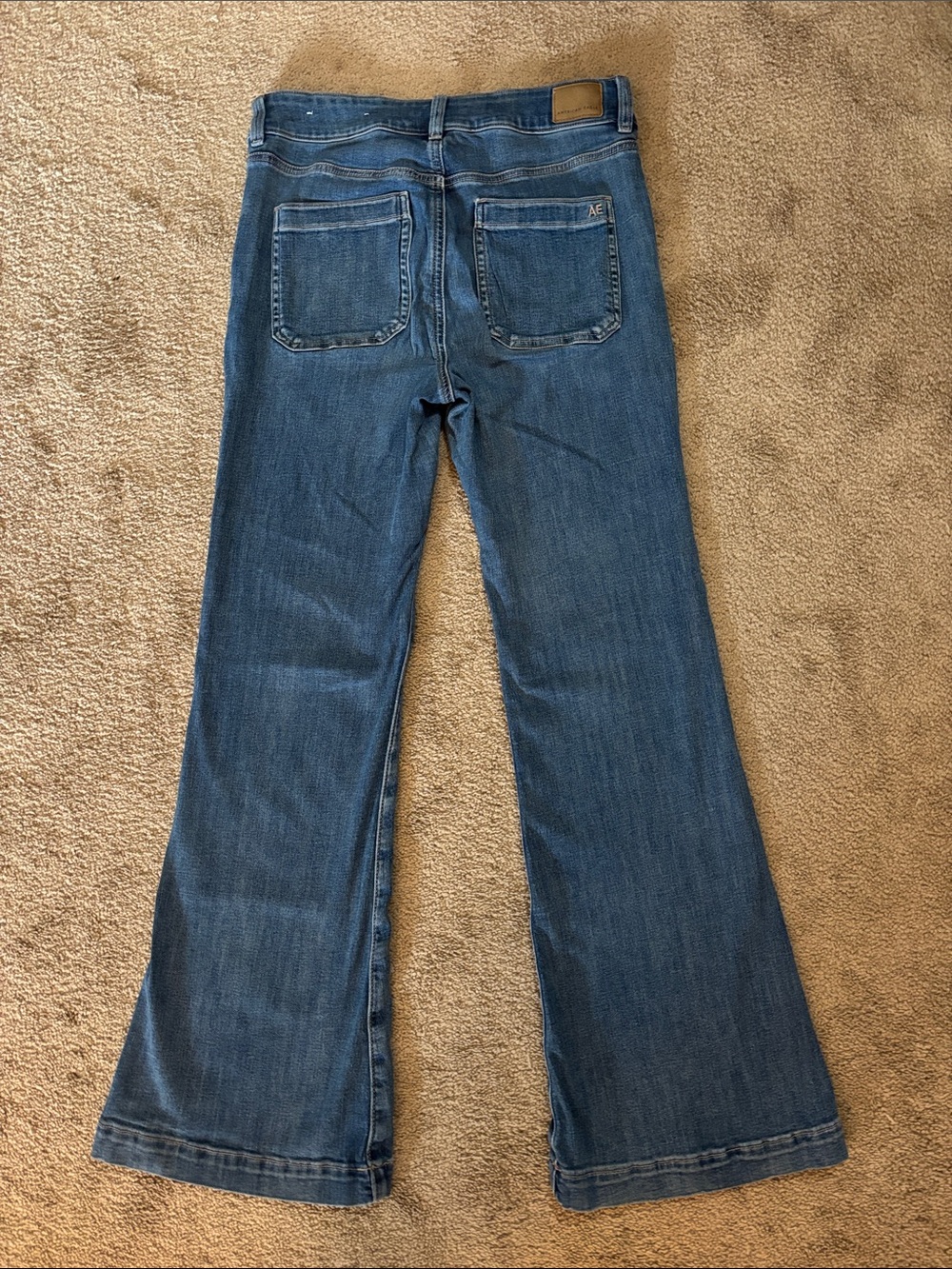 American Eagle Outfitters Medium Blue Flare Jeans with Front Patch Pockets - Picture 8 of 8